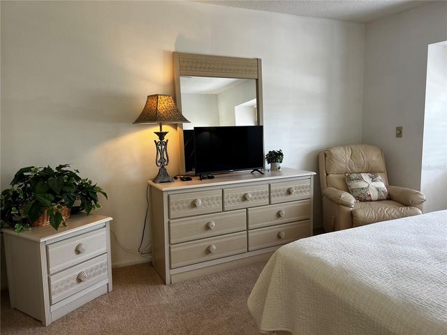 1211 CAPRI ISLES BOULEVARD 55, Venice, FL 34292