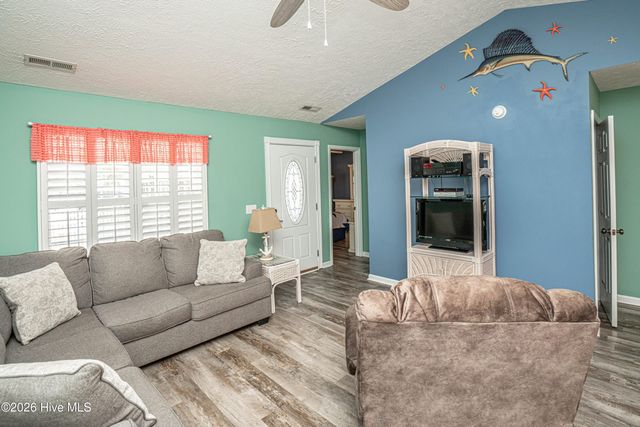 130 NE 11th Street, Oak Island, NC 28465