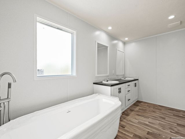 1144 TURKEY CANYON DR, Spring Branch, TX 78070