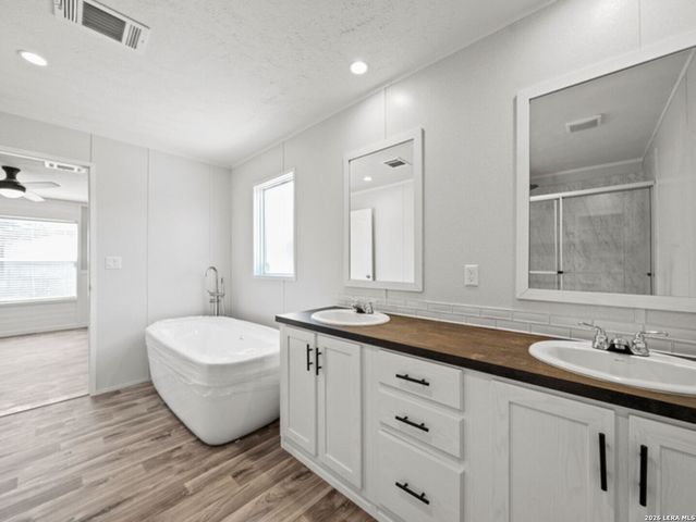 1144 TURKEY CANYON DR, Spring Branch, TX 78070