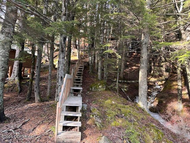 944 Young Road, Haines, AK 99827