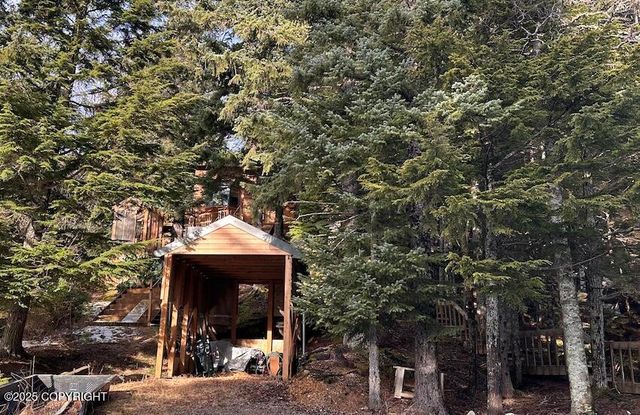 944 Young Road, Haines, AK 99827