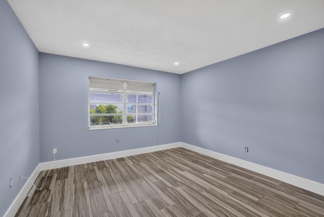 801 Pine Drive 12, Pompano Beach, FL 33060