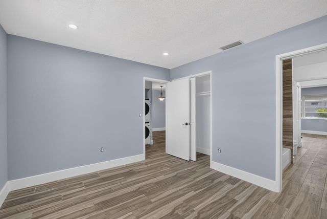 801 Pine Drive 12, Pompano Beach, FL 33060