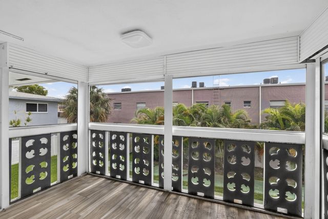 801 Pine Drive 12, Pompano Beach, FL 33060