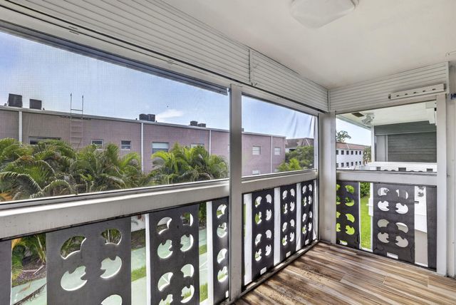 801 Pine Drive 12, Pompano Beach, FL 33060