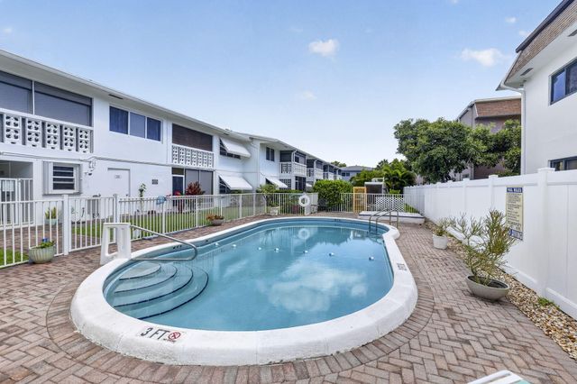 801 Pine Drive 12, Pompano Beach, FL 33060