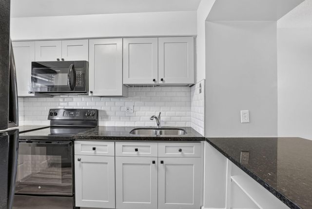 801 Pine Drive 12, Pompano Beach, FL 33060