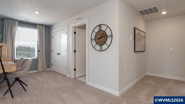 2176 Veneta Av S, Salem, OR 97306