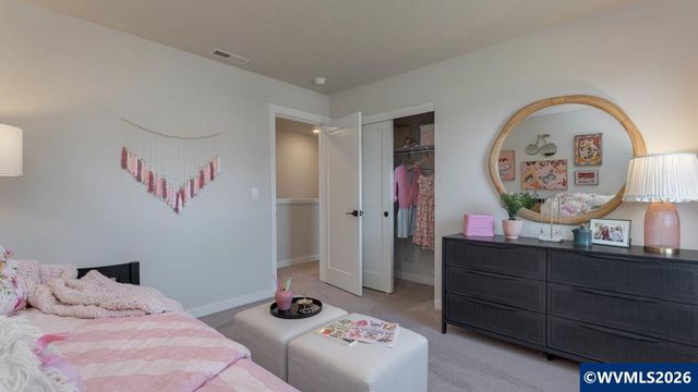 2176 Veneta Av S, Salem, OR 97306