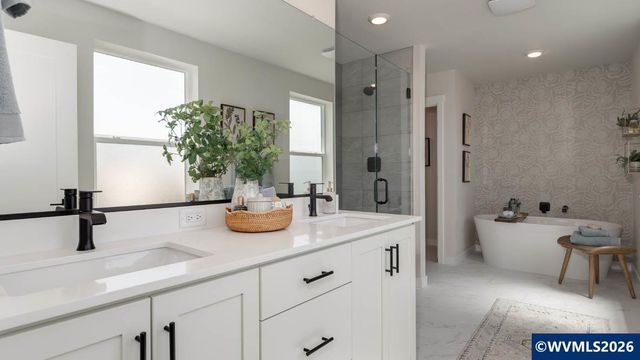 2176 Veneta Av S, Salem, OR 97306