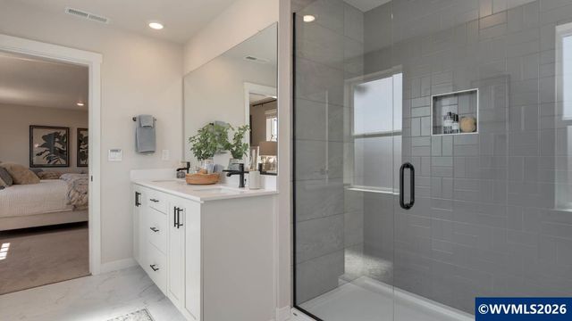 2176 Veneta Av S, Salem, OR 97306