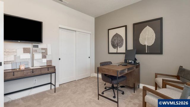 2176 Veneta Av S, Salem, OR 97306