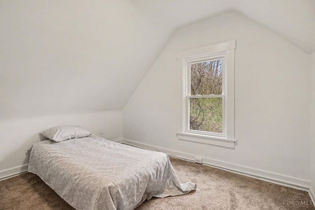 2245 Quebec Road, Cincinnati, OH 45214