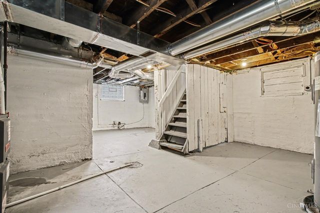 2245 Quebec Road, Cincinnati, OH 45214