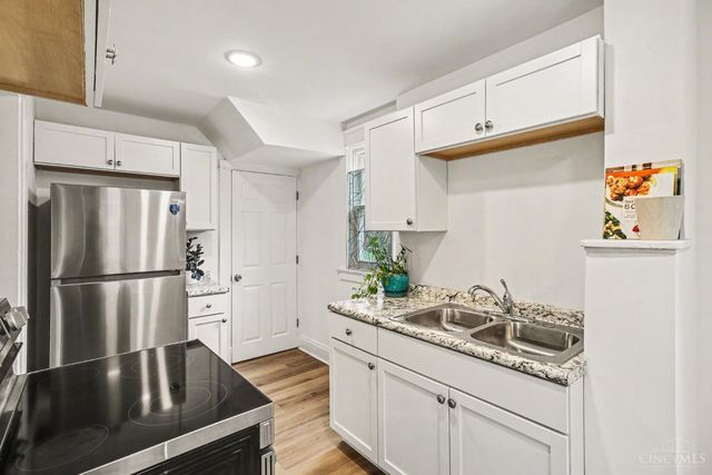 2245 Quebec Road, Cincinnati, OH 45214