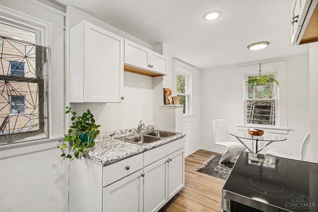 2245 Quebec Road, Cincinnati, OH 45214