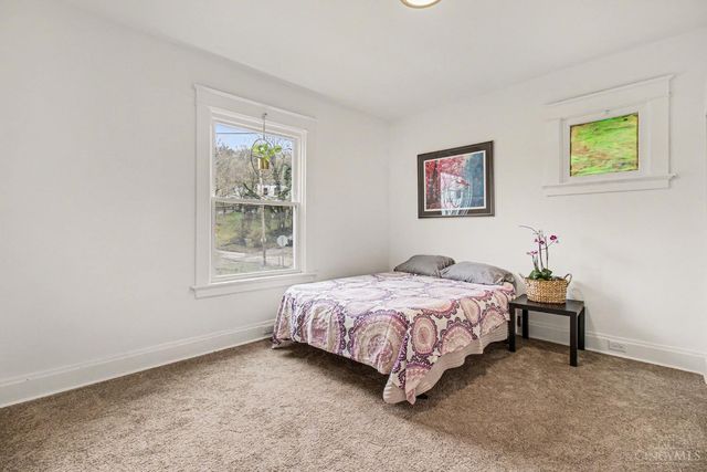 2245 Quebec Road, Cincinnati, OH 45214