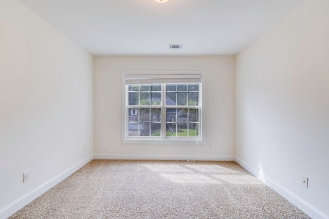 9214 Markleys Grove Boulevard, Summerville, SC 29485