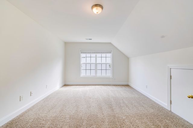 9214 Markleys Grove Boulevard, Summerville, SC 29485