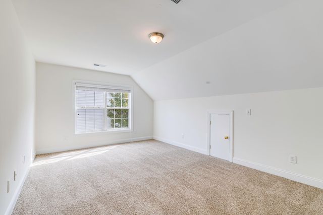 9214 Markleys Grove Boulevard, Summerville, SC 29485