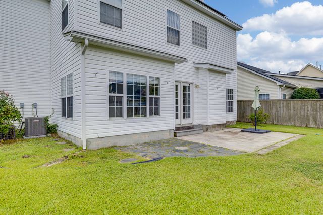 9214 Markleys Grove Boulevard, Summerville, SC 29485