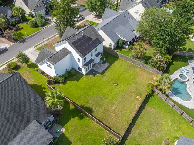 9214 Markleys Grove Boulevard, Summerville, SC 29485