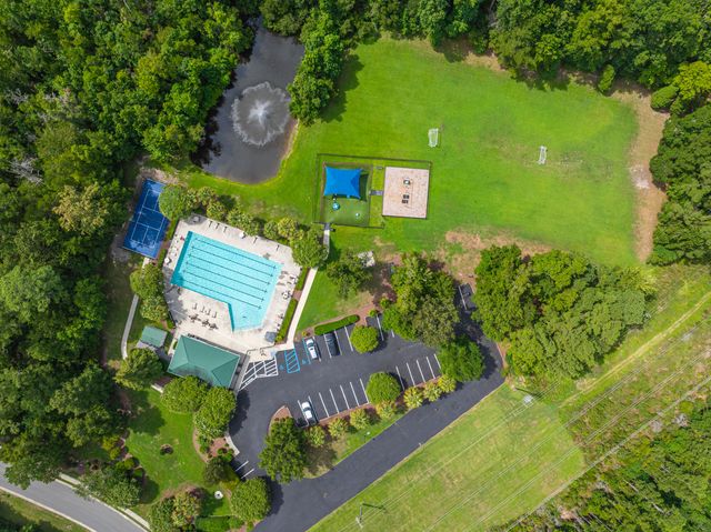 9214 Markleys Grove Boulevard, Summerville, SC 29485