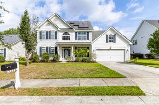 9214 Markleys Grove Boulevard, Summerville, SC 29485