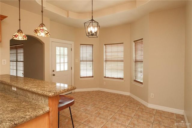 181 Village East Drive, Los Fresnos, TX 78566