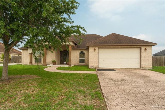 181 Village East Drive, Los Fresnos, TX 78566