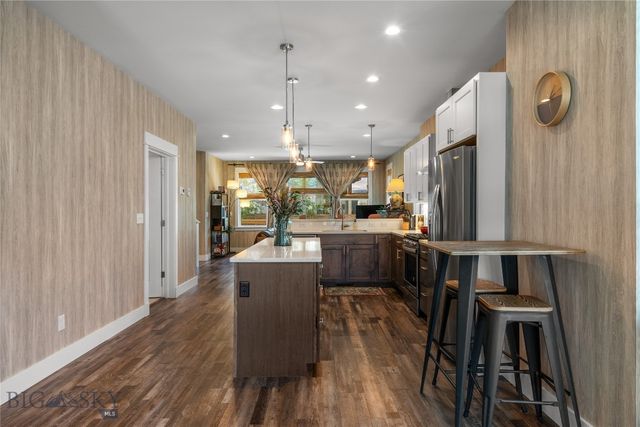 5422 Vahl Way, Bozeman, MT 59718