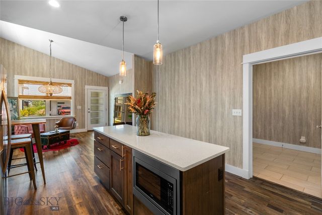 5422 Vahl Way, Bozeman, MT 59718