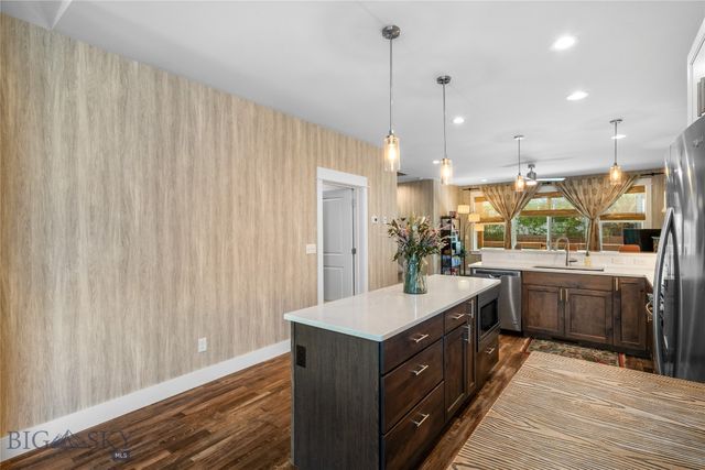 5422 Vahl Way, Bozeman, MT 59718