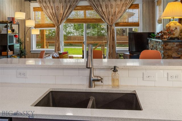 5422 Vahl Way, Bozeman, MT 59718