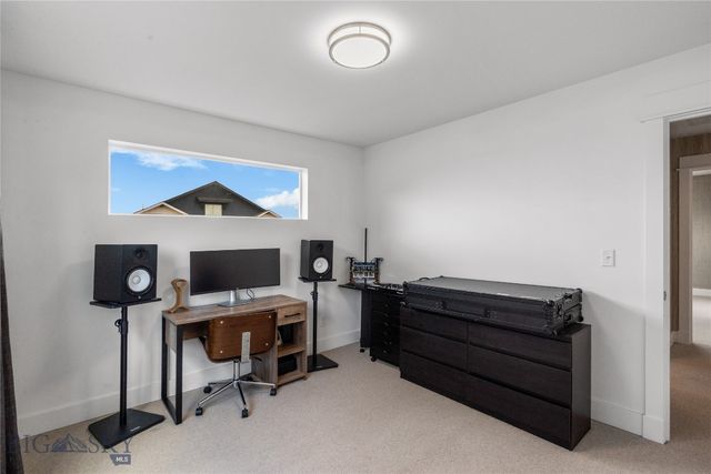 5422 Vahl Way, Bozeman, MT 59718