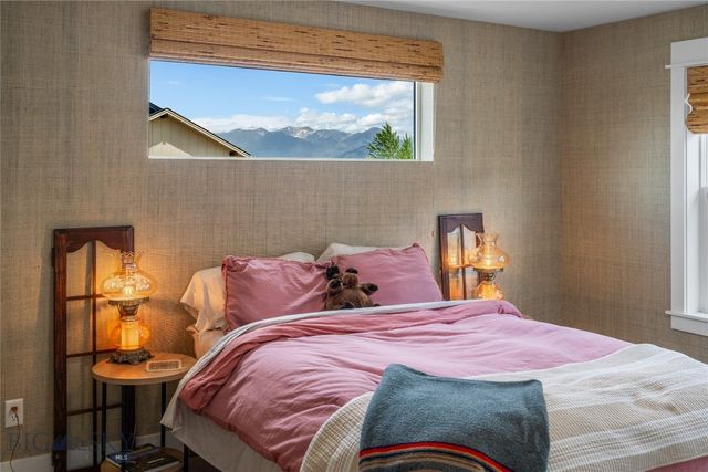 5422 Vahl Way, Bozeman, MT 59718