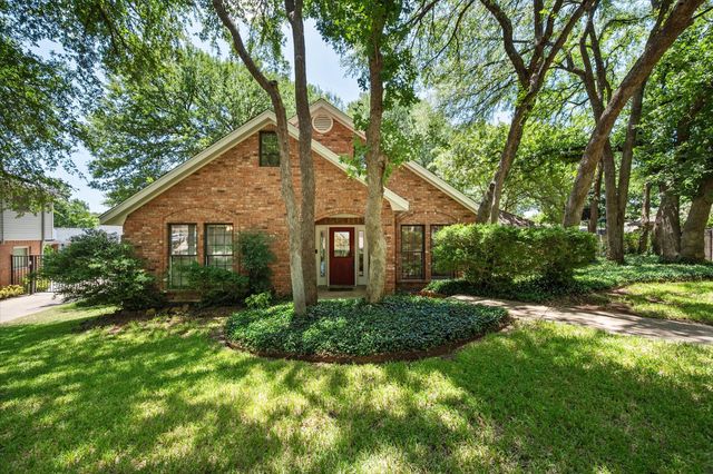 3425 Bridlegate Drive, Arlington, TX 76016