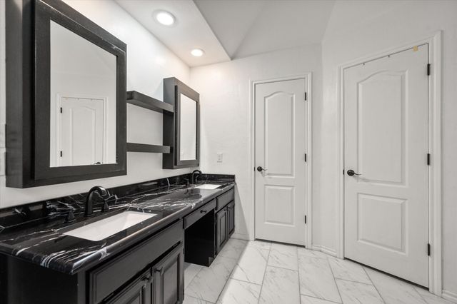 3425 Bridlegate Drive, Arlington, TX 76016