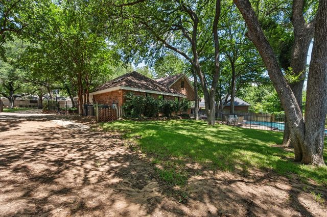 3425 Bridlegate Drive, Arlington, TX 76016