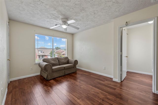 11818 Eagle Island Lane, Houston, TX 77034