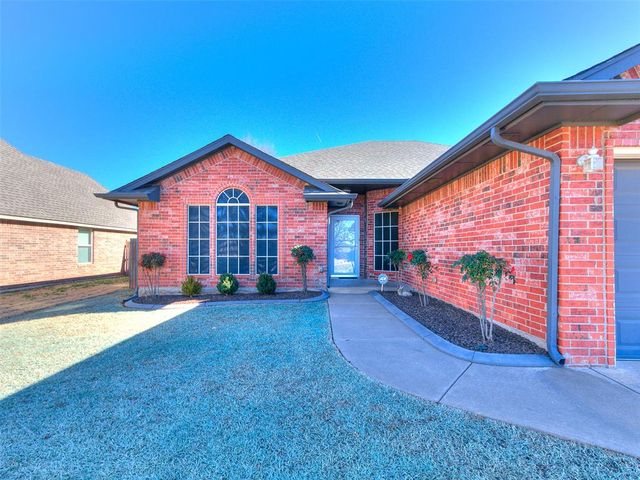1116 N Savannah Terrace, Mustang, OK 73064