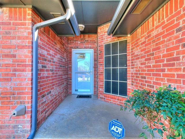 1116 N Savannah Terrace, Mustang, OK 73064