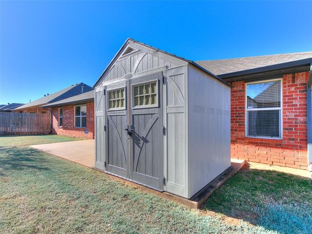 1116 N Savannah Terrace, Mustang, OK 73064