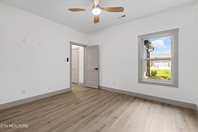 121 Blue Phlox Lane, Andersonville, TN 37705