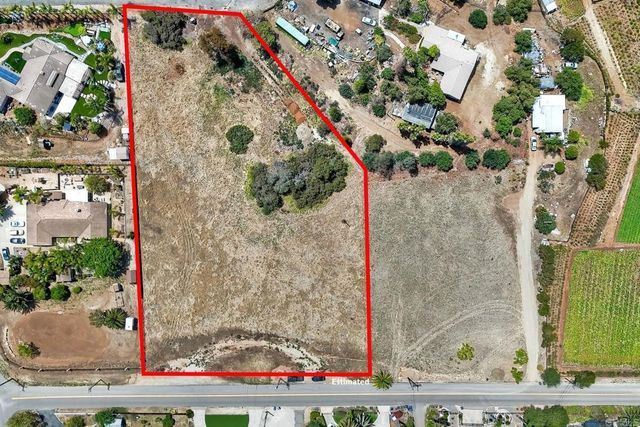 Barsby St., Vista, CA 92084
