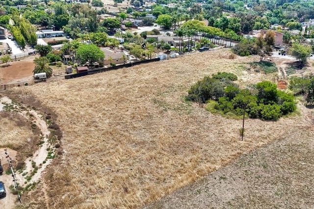 Barsby St., Vista, CA 92084