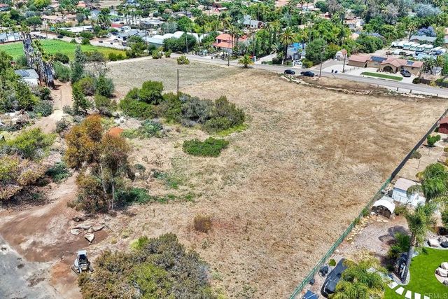 Barsby St., Vista, CA 92084