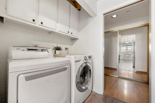 1110 Bayswater Avenue 106, Burlingame, CA 94010