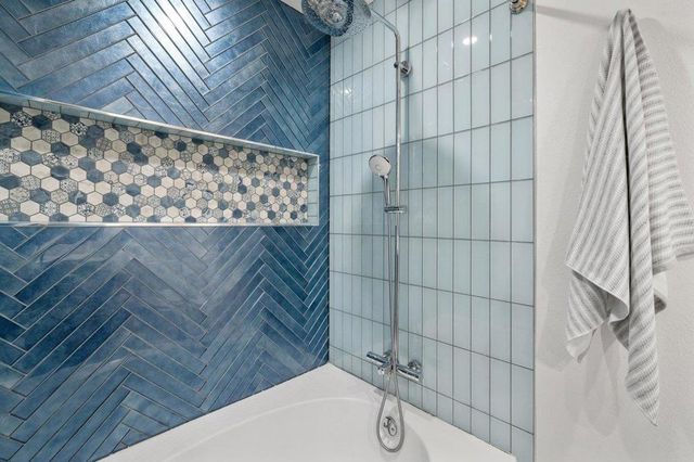 1110 Bayswater Avenue 106, Burlingame, CA 94010